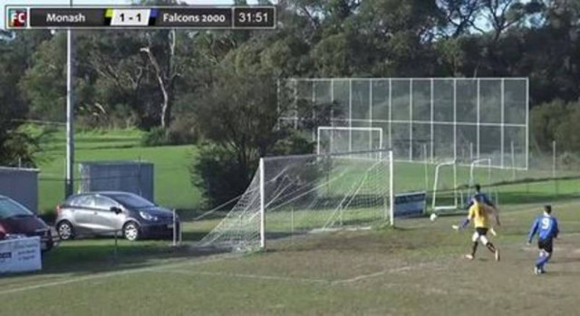 Το άχαστο γκολ της χρονιάς! (video)