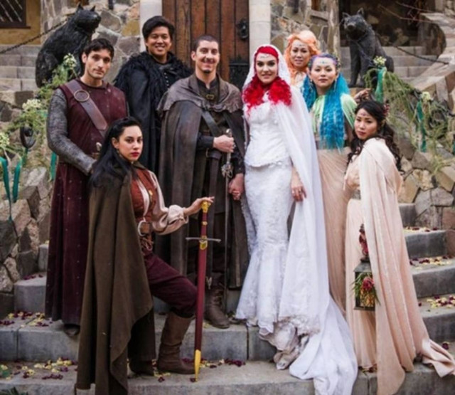 Γάμος α λα Game of Thrones! (pics)