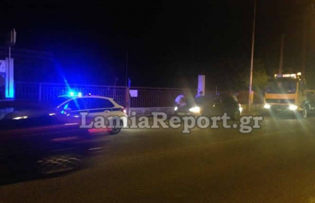 Λαμία: Κρίσιμες ώρες για εργαζόμενο του ΕΚΑΒ μετά από τροχαίο