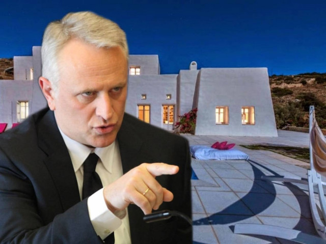 «Στροφή» Γιάννη Ραγκούση στα τουριστικά επαγγέλματα