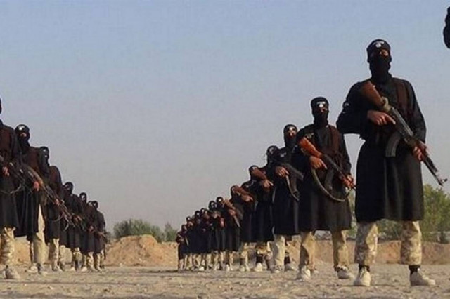 Συρία: Σε φρούριο μετατρέπουν τη Ράκα οι τζιχαντιστές