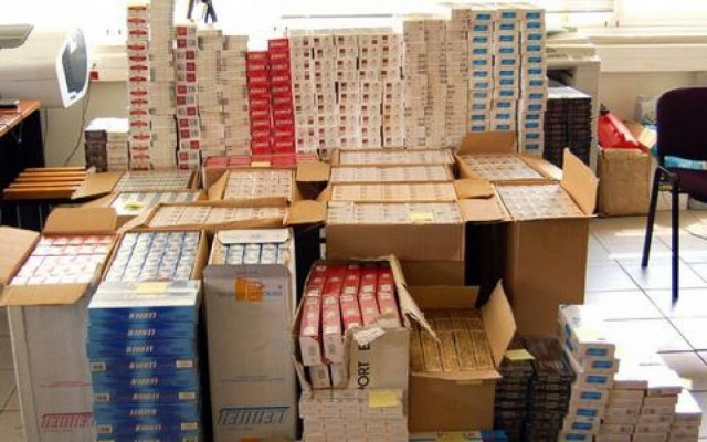 Τεράστιες διαστάσεις λαμβάνει το λαθρεμπόριο τσιγάρων (vid)