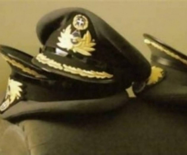 Άμεση αποκατάσταση των συντάξεών τους ζητούν οι απόστρατοι αξιωματικοί