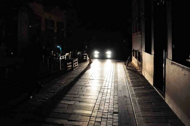 Στο σκοτάδι έμεινε τα μεσάνυχτα μεγάλο τμήμα της Τρίπολης