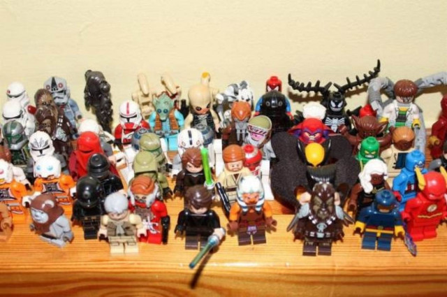 Υπάλληλος έκλεψε 6.000 παιχνίδια! (pics)