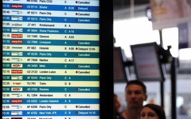 Έκτακτα μέτρα ασφαλείας σε πτήσεις ΗΠΑ και στα γαλλικά αεροδρόμια