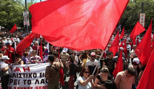 Θεσσαλονίκη: Διαμαρτυρία του ΠΑΜΕ στον ΟΑΣΘ