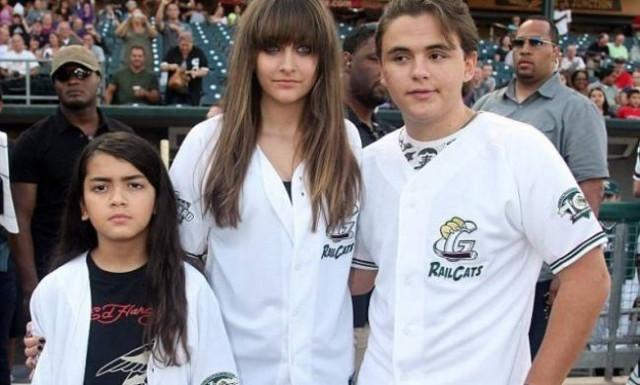 Michael Jackson: Τι κάνουνε σήμερα τα παιδιά του;