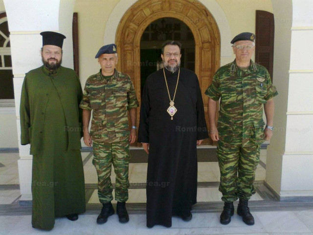 Ο Διοικητής Κέντρων Πελοποννήσου στον Μητροπολίτη Μεσσηνίας