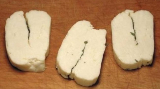 Το χαλούμι πάει...Βρυξέλλες