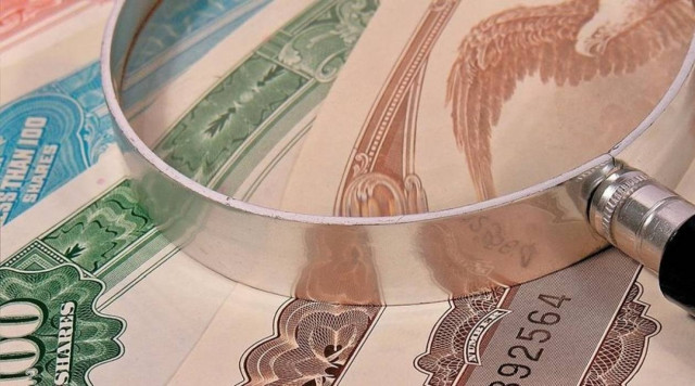 ΥΠ.ΟΙΚ: Εντολή στις τράπεζες για έκδοση τριετούς ομολόγου