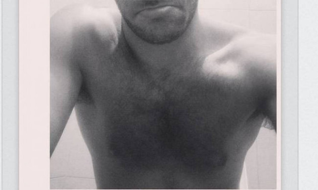 Και δεν του το είχαμε.. Κι άλλος Έλληνας ημίγυμνος στο Instagram