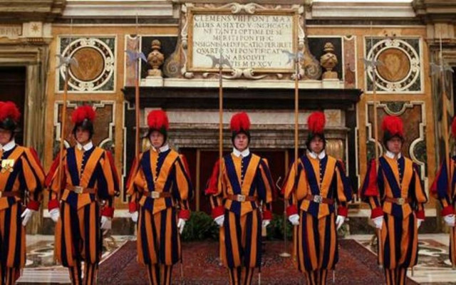 Αυτός είναι ο νέος πρόεδρος της τράπεζας του Βατικανού