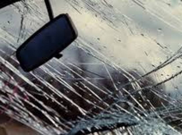 Θεσσαλονίκη: Τροχαίο με τρεις τραυματίες στην Εθνική οδό