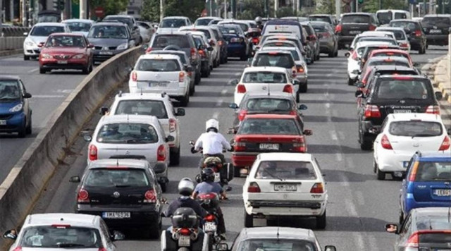 Έλεγχοι του ΣΔΟΕ για αυτοκίνητα με ξένες πινακίδες