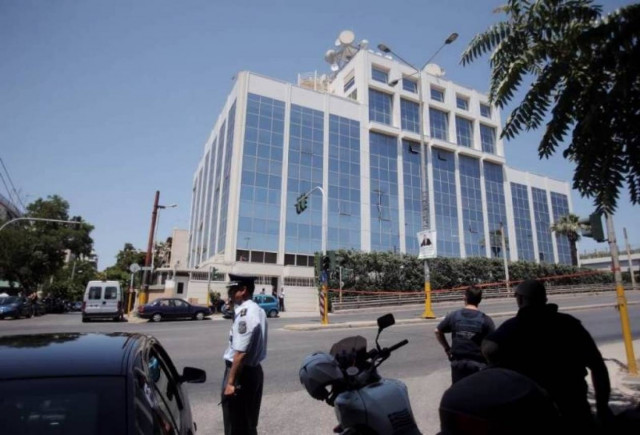 Χειροβομβίδα έξω από τις εγκαταστάσεις του ΣΚΑΪ