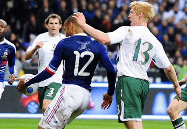 Η FIFA δωροδόκησε τους Ιρλανδούς (photo+video)