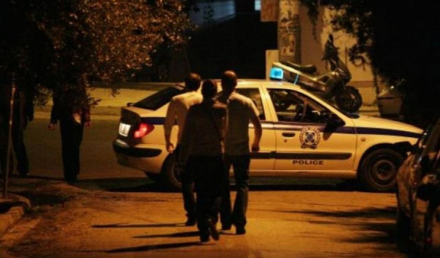 Αμαλιάδα: Τα «έτσουξε» και σήκωσε τη γειτονιά στο πόδι!