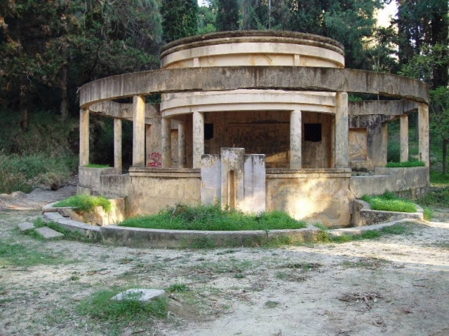 Διακοπές στα Λουτρά Κυλλήνης!