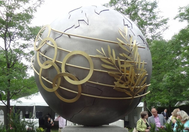 Καναδάς: Έργο έλληνα καλλιτέχνη διακοσμεί το πάρκο «Γαία»