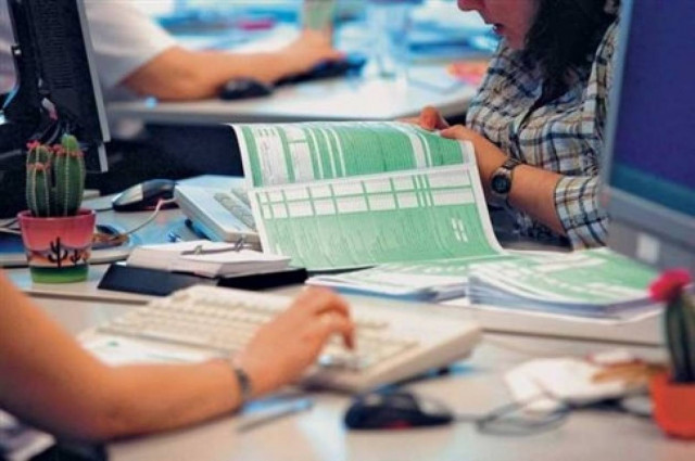 Φορολογικές δηλώσεις: Προς άτυπη παράταση λίγων 24ώρων