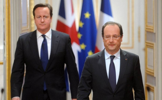 Συντετριμμένοι Ολάντ και Κάμερον από την κατάρριψη του Boeing