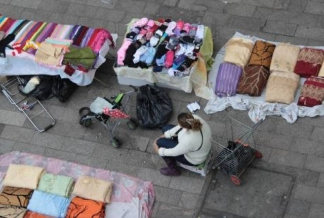Θεσσαλονίκη: Σύλληψη επτά ατόμων για παρεμπόριο