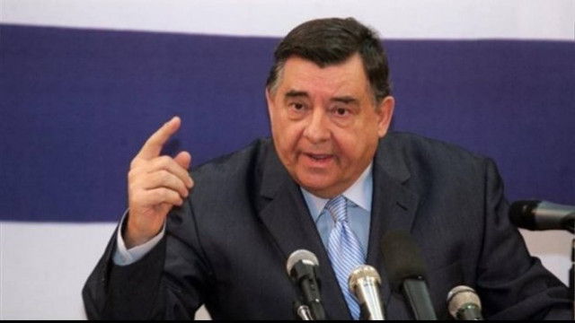 Στην εντατική ο Γιώργος Καρατζαφέρης