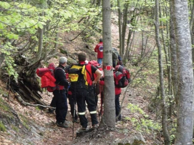 Αγρίνιο: Ηλικιωμένος έπεσε σε χαράδρα 30 μέτρων