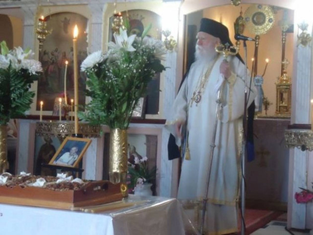 Μητροπολίτης Ηλείας: «Η Βάπτιση δεν είναι... μπάνιο»