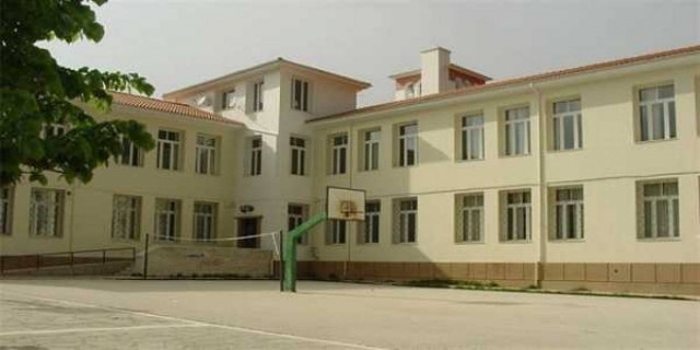 Παρατείνεται η λειτουργία των ιδιωτικών σχολείων έως τα τέλη Αυγούστου