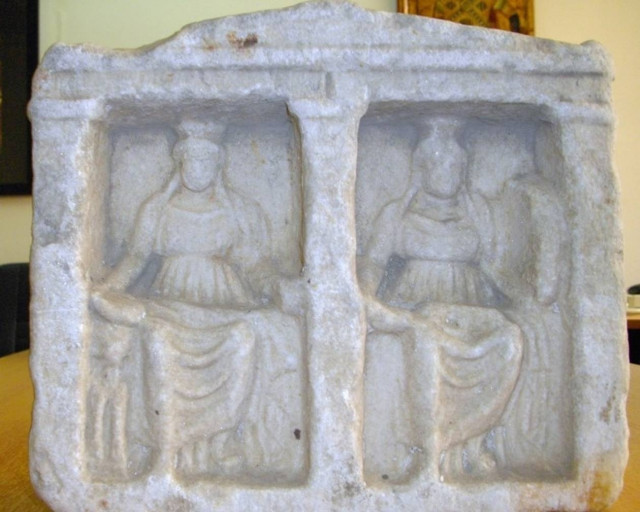 Μέγαρα: Δύο συλλήψεις για αρχαιοκαπηλία