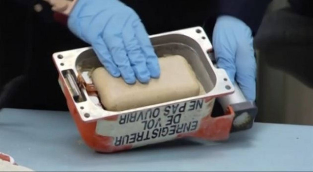 Μαύρο κουτί: Τι περιέχει ο καταγραφέας πτήσεων; (pics+video)