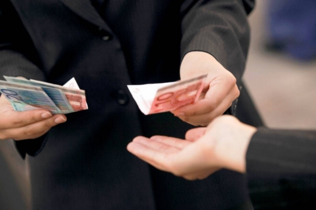 Χανιά: Περιστατικό εξαπάτησης ηλικιωμένων σε κεντρικό δρόμο της πόλης