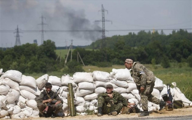 Ουκρανία: Δύο μαχητικά αεροσκάφη καταρρίφθηκαν από τους αυτονομιστές