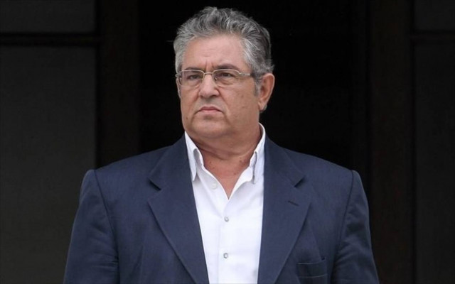 Στον Κάρολο Παπούλια ο Κουτσούμπας