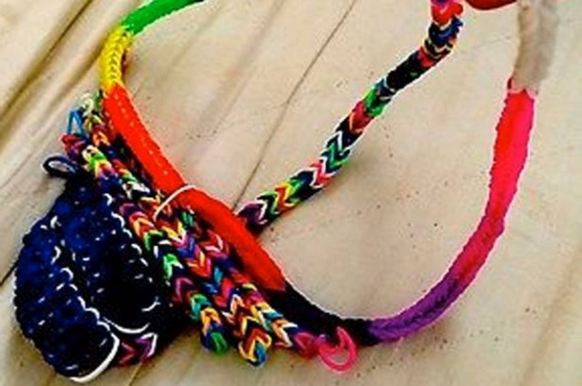 Πωλείται χειροποίητο... στρινγκ για άντρες! (pics)