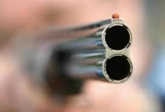 Αλβανία: Πυροβόλησε τη σύζυγό του στον ύπνο της