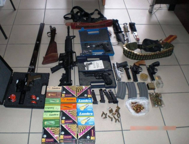 Θεσσαλία: Βρέθηκε μικρό οπλοστάσιο σε σπίτι