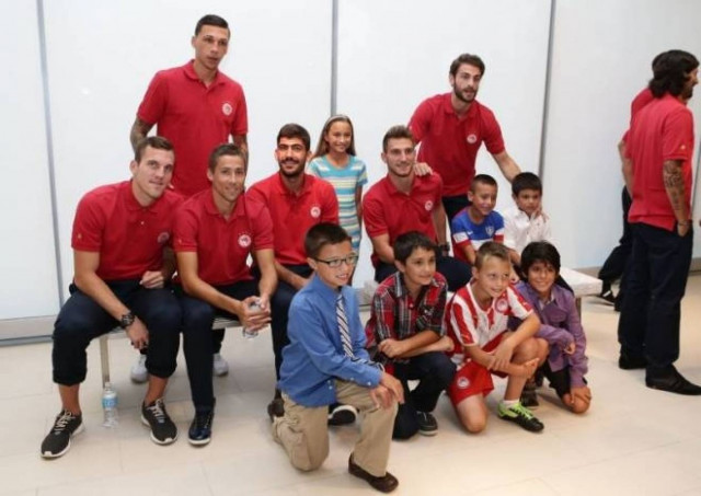 Ολυμπιακός: Μαζί με τη UNICEF και στο Σικάγο για τα παιδιά (photos+video)