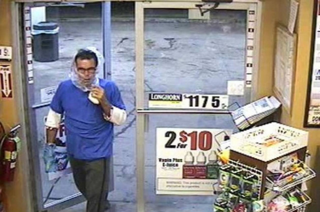 Αυτός ο (γκαφατζής) ληστής έχει αυτοπεποίθηση (pics)