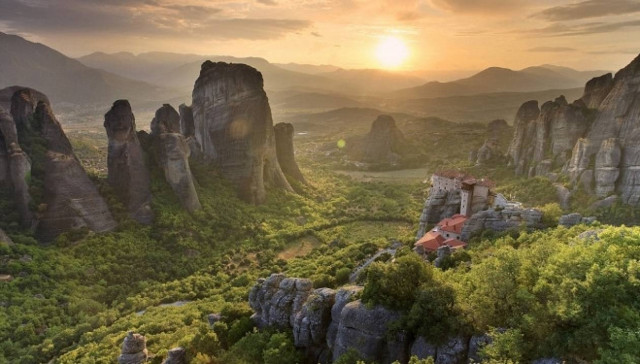 Η αναρρίχηση και τα μοναστήρια μπορούν να συνυπάρχουν στα Μετέωρα