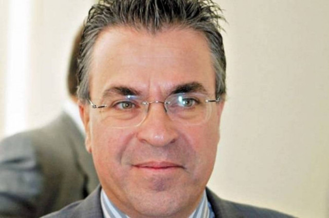 Ντινόπουλος: Δε θα γίνουν απολύσεις στους δήμους