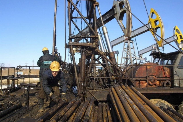 Με απόφαση της Χάγης θα δοθούν 50 δισ. δολάρια στους πρώην μετόχους της Γιούκος