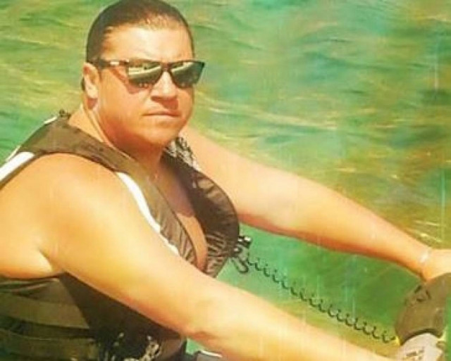 Περιφορά αγάλματος της Παρθένου με τιμές σε μαφιόζο!