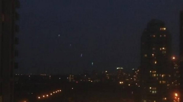 Πανικός στο διαδίκτυο: UFO πάνω από το Τορόντο (vids)