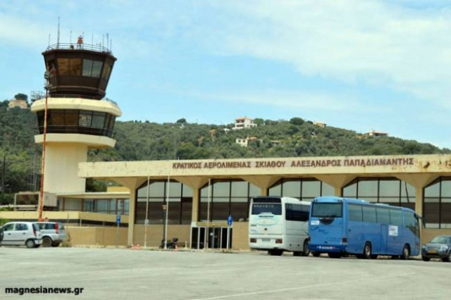 Σκιάθος: Τηλεφώνημα για βόμβα στο αεροδρόμιο