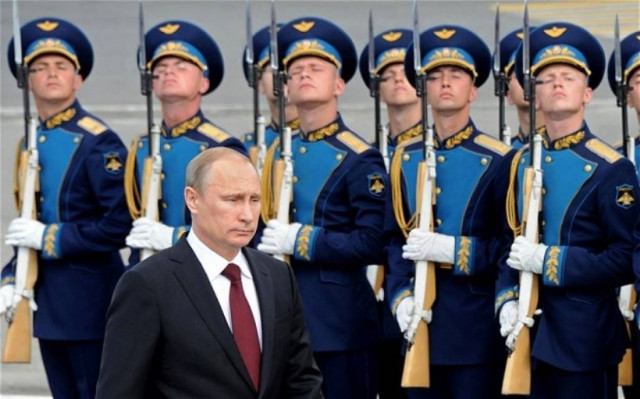 ΕΕ: Κυρώσεις σε Ρώσους ολιγάρχες και τέσσερις οντότητες