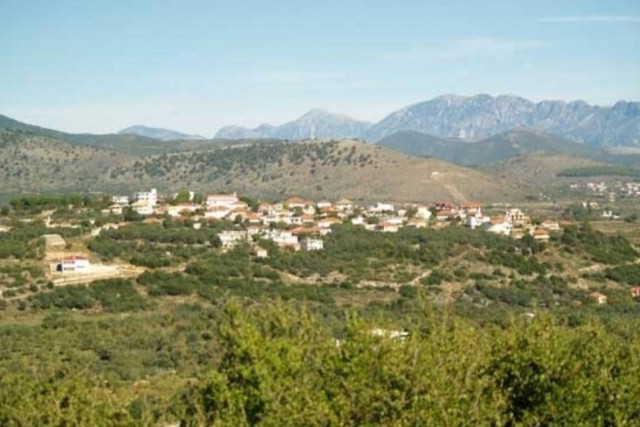 Πάργα: Ένταση και απειλές στη συνεδρίαση για την αλλαγή χρήσης γης