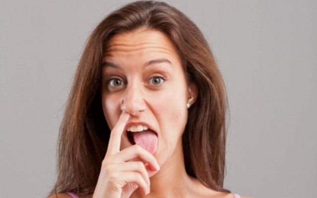 Σταματήστε το «σκάλισμα» της μύτης. Κάνει κακό...